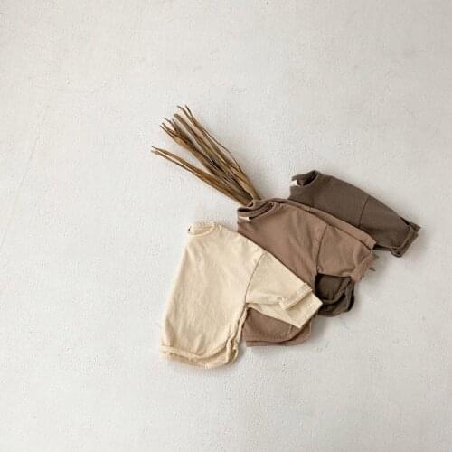 Koreas new autumn boys and girls play bottoms baby dress baby solid color round collar long-sleeved T-shirt