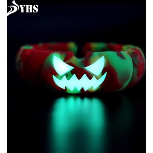 Silicone Ashtrays Glowing at Night Pumpkin Shape Round Ashtray Home Car Outdoor Use Tray Cigarette Accessories Decorative