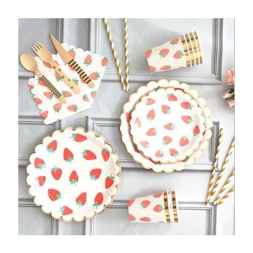 Strawberry Gold Foil Paper Dinnerware Supplies Paper Cups Napkins Plates Fiesta Ins Fashion Set Birthday Party Pinic Fiesta Kits