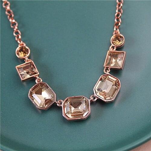 Vintage Rose Gold Statement Crystals Paved Short Necklace for Women Bridal Wedding Engagement Rhinestones Choker Necklaces