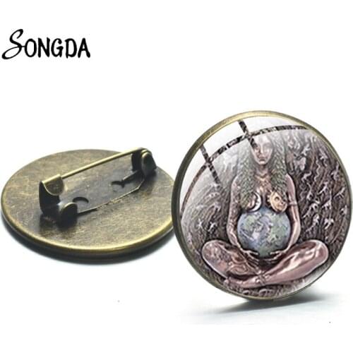 Retro Earth Green Millennial Gaia Brooch Pin Mother Goddess Art Photo Glass Cabochon Brooches for Women Men Clothes Hat Backpack