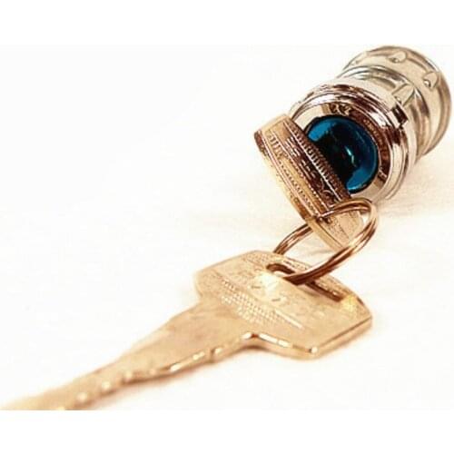 Automobile Industry Retro Locomotives and Motorcycles Refit Single Lock and Lock Core Three Thread Metal Primary Color