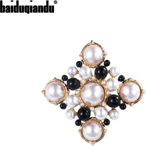 Baiduqiandu New Arrival Vintage Style Simulated Pearl Cross Brooches Costume Jewelry Accessories in 4 Styles