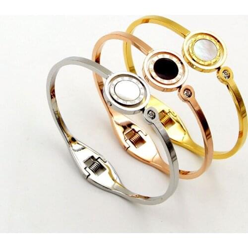 Hot Sale Classic Elegant Design Rotating Shell Bangle Stainless Steel Roman Numeral Bangle Jewelry for Women Bangle Wholesale