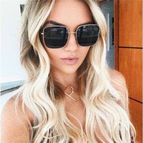 Square Sunglasses Women Metal Designer Sun Glasses Ladies Italy Brand Vintage Shades Gold Black Sunglasses