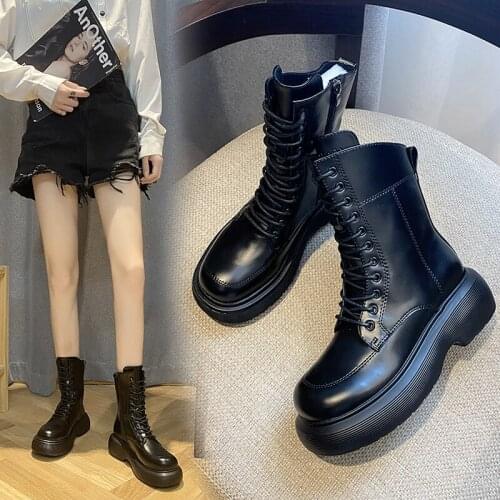 2021 New Chunky Boots Fashion Platform Women Ankle Female Sole Pouch Ankle Botas Mujer Round Toe Slip-On Botas Altas Mujer
