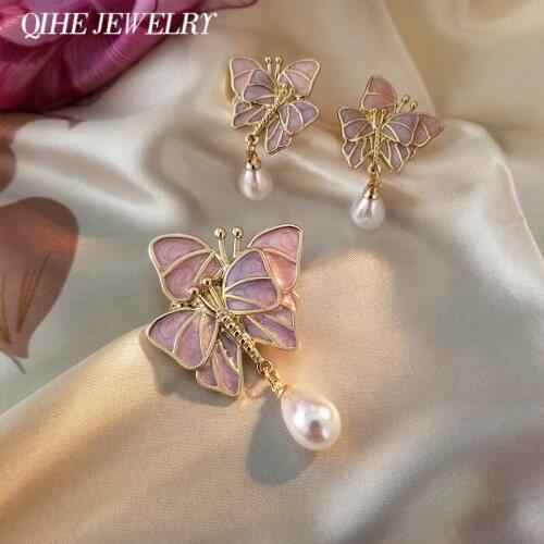 Purple Butterfly Pearl Pendant Brooch for Women Gold Color Plated Shell Imitation Pearls Badges Collar Accessories 2021 NEW