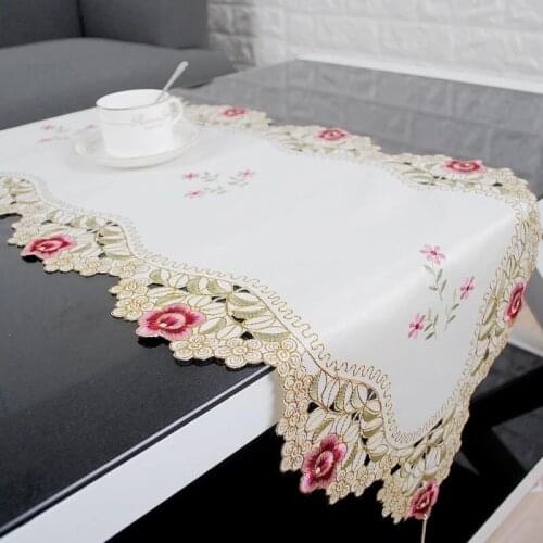 White Embroidered Flower Lace Dining Table Runner/Tablecloth Party Wedding Decor