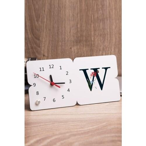 W Letter Flower Design Table Clock