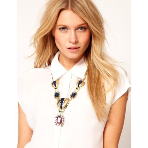 Shiny Gold Color Jewelry Fashion Glass Stone Necklace For Women Long Flower Necklace Handmade Wholesale Accessory