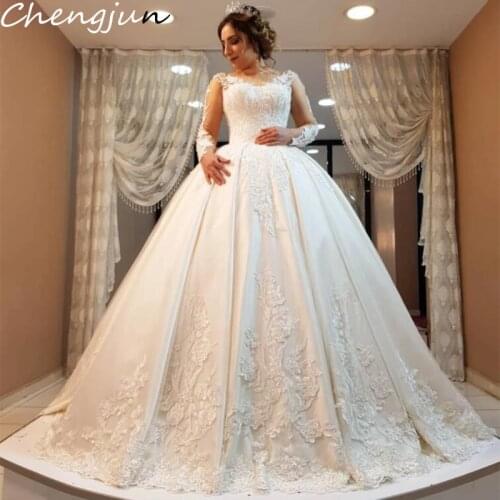 Chengjun Tailored Illusion Neckline Full Sleeves Appliques Satin Wedding Dress Ball Gown