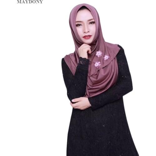 TJ85 New Easy Wear Muslim Hijabs Fashionscarf Of Women The Silk Brim High Quantity Ladies Scarves Showl(No Brooch)