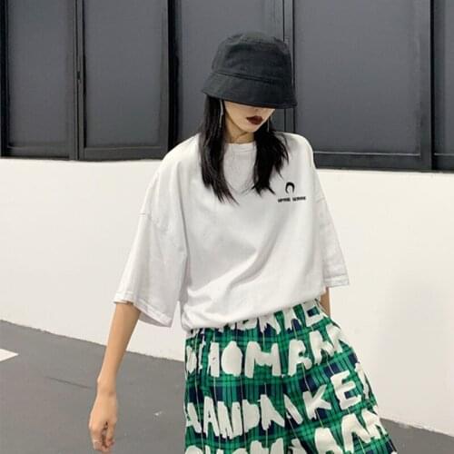 2021 Summer Moon White T-Shirt Basic Womens Top Short Sleeve T-Shirt Harajuku Korean Fashion e Girl Oversized Womens Clothes