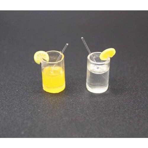 2pcs Mini Resin Orange Lemon Water Cup 1:12 Dollhouse Miniature Doll house Accessories Cups Toy Mini Decoration Gifts
