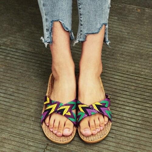 New Summer House Flip Flops Breathable Linen Flat Slippers Beach Shose Women Slippers Female Manual Flax Ladies Slippers Sandals