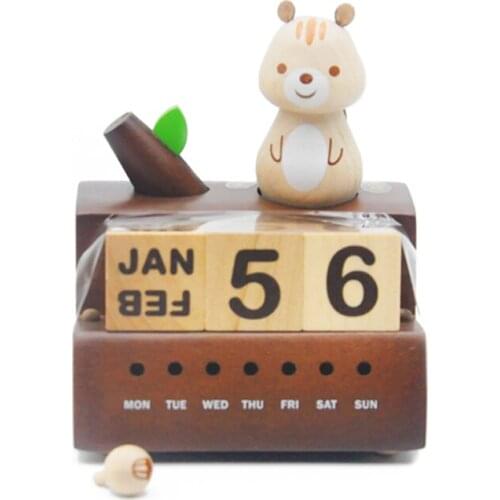 Cute Squirrel Santa Perpetual Calendar Wooden Music Box Spin Home Christmas decoration accessories Childrens birthday Gifts