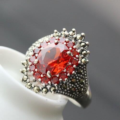 Sterling silver ring with pomegranate red zirconium Thai silver restoring ancient ways ms offered the index finger ring