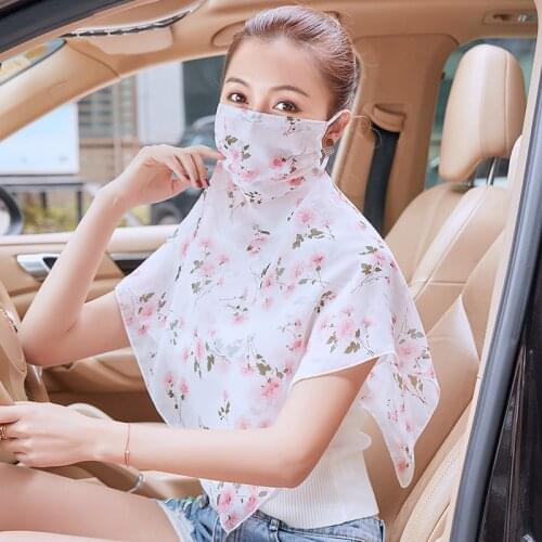 New Summer Suntan Veil Ladies Neck Scarf with Ear-hanging Print Triangle Scarf Shading