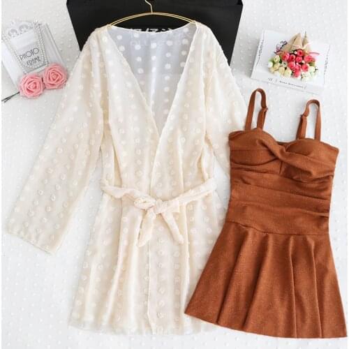 STAERK size is fat, mm is conservative, one-piece and small chest is gathered at the seaside to take photos and look trendy