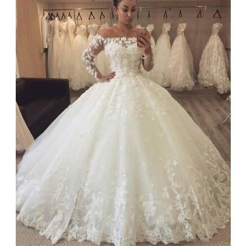 Luxury Ball Gown Wedding Dresses Off Shoulder Appliques Bridal Gowns Lace Long Sleeve Arabic Puffy Formal Wedding Gowns