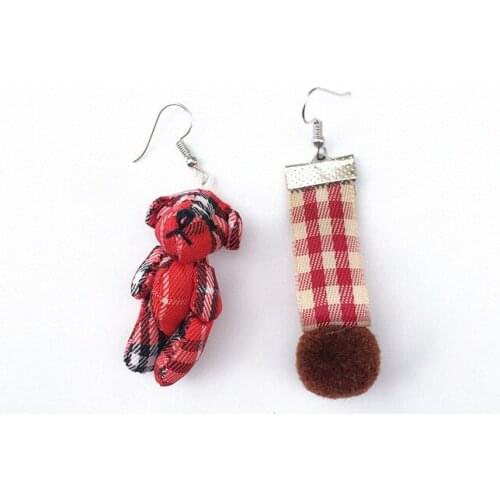 Korea Simple Asymmetric Cloth Animal Bear Earrings for Friend Personality Women Jewelry Red Khaki Color Cute Bear Earring