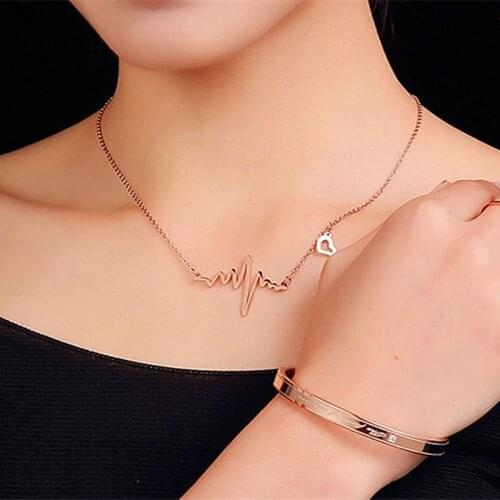 Alloy Womens Pendant Necklaces 2018 Gold Color Crystal Necklace for Women Gift