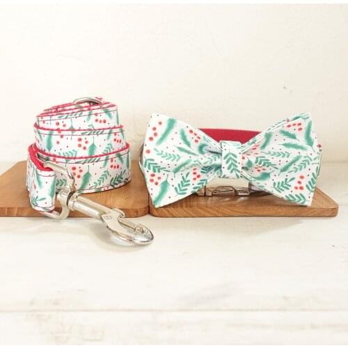 Holiday Dog Collar Personalized Christmas Halloween Bow Tie Quick Release Pet Collar and Leash Set for Small Big Dogs Pet Gift