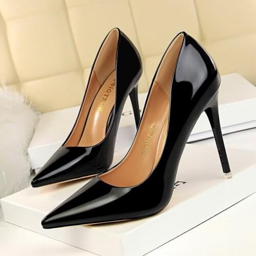 Shoes New Women Pumps Patent Leather High Heels Shoes Women Heels Sexy Wedding Shoes Stiletto Ladies Shoes Plus Size 43