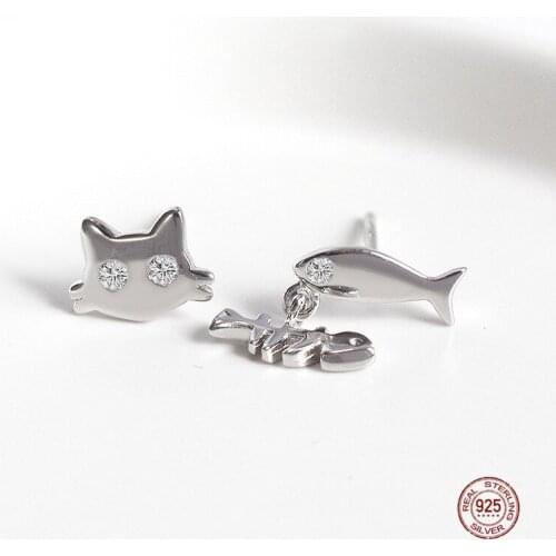 LKO 925 Sterling Silver Korean Style Cute Cat Fish Bone Asymmetric Stud Earrings New Small Simple Jewelry For Women Ornaments