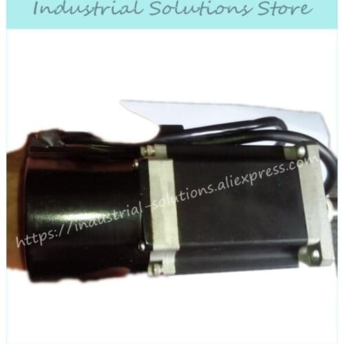 TST06401C-3NT3-A TST06401C-3NT3-A AC Servo Motor TST06401C-3NT3-A