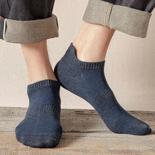 Mens Deodorant Boat Socks Anti Skid Spring Summer Solid Color Cotton Man Socks Versatile Trendy All-match Sports Socks