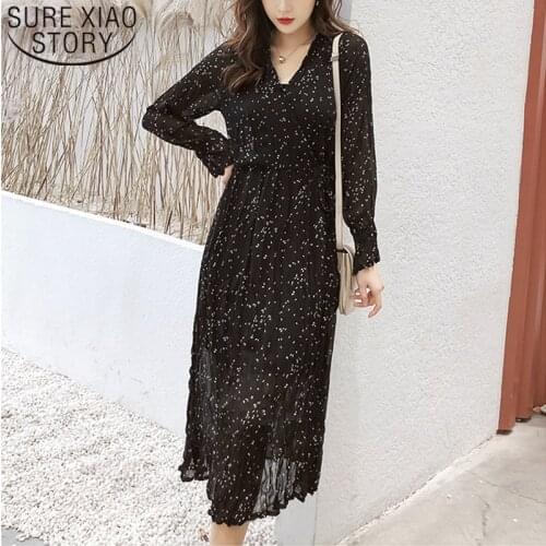 2020 New Fashion Women Dress Hong Kong Style V-neck Vintage Dot Print Pleated Midi Long Sleeve Womens Clothing Dresses 8558 50