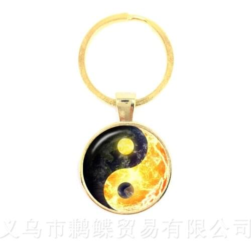 Black and White Yin Yang Symbol Jewelry Glass Dome Keychains Taoism Buddhism Spiritual Yin-Yang Harmony Keyring