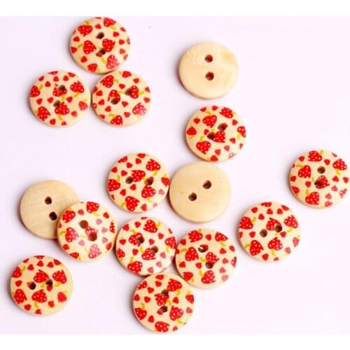 Red strawberry round buttons kids girl boy sewing costura toy scrapbooking handmade blouse sweater clothing wooden natural color