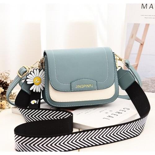 Small Female Bag New 2021 Messenger Shoulder Bag Korean Version Trend Line Large Capacity Spring Summer Lady Crossbody Bag
