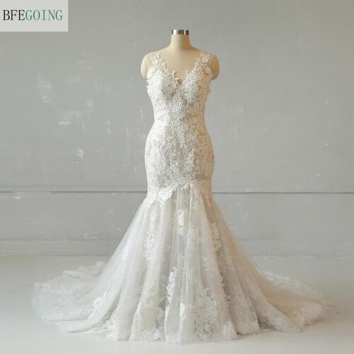 Ivory Lace Appliques Tulle V-Neck Sleeveless Floor-Length Mermaid/Trumpet Wedding dress Chapel Train Custom made