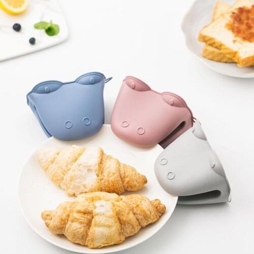 1Pc Cute Silicone Oven Mitts Pot Holder Microwave Oven Gloves Heat Resistant Mitts BBQ Cooking Gloves Potholder Kitchen Tools