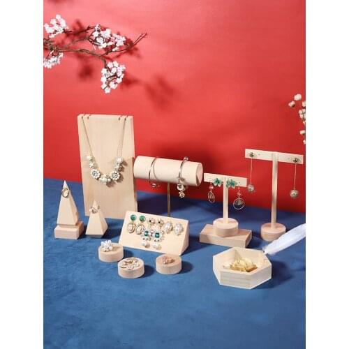 Brief Wood Pendant Display Holder Rings Earrings Bracelets Bangle Display Stand Jewellery Display Accessory