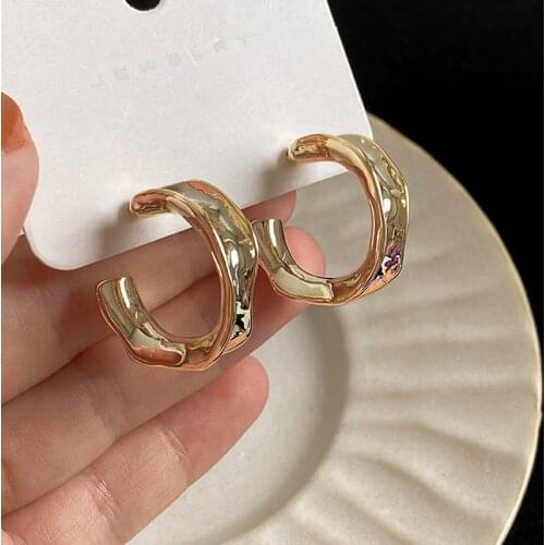 Lifefontier Punk C -shaped Hoop Earrings for Women Gold Color Copper Alloy Korean Unusual Geometric Circle Earrings Jewelry 2021