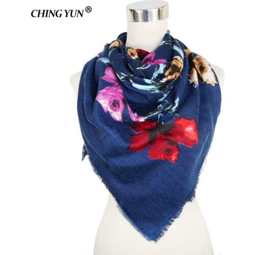 New Fashion womens tassel Scarf Square Floral Printed Brand shawls Female Winter amice women cotton scarves wraps tippet112*112
