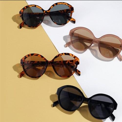 Retro Small Oval Sunglasses Women Fashion Jelly Color Eyewear Men Shades UV400 Green Pink Gradient Sun Glasses