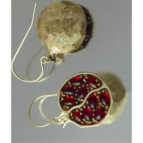 Vintage Gold Color Red Garnet Earrings For Women CZ Stone Round Beaded Inlay Dangle Drop Earrings Wedding Jewelry Gifts