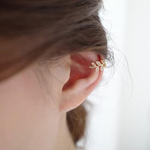 Cute Metal Leaf Ear Clips for Women Vintage Gold Color Clip Earrings Fashion No Piercing Fake Cartilage Ear Jewelry Party Gifts