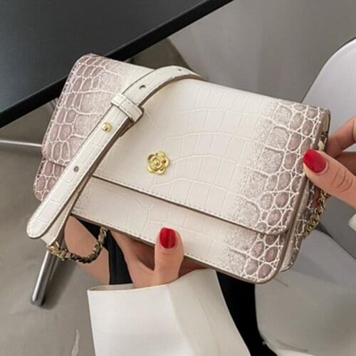 2021 new fashion Korean crocodile pattern female bag chain crossbody flap small square bag summer shoulder bag Coin Purse