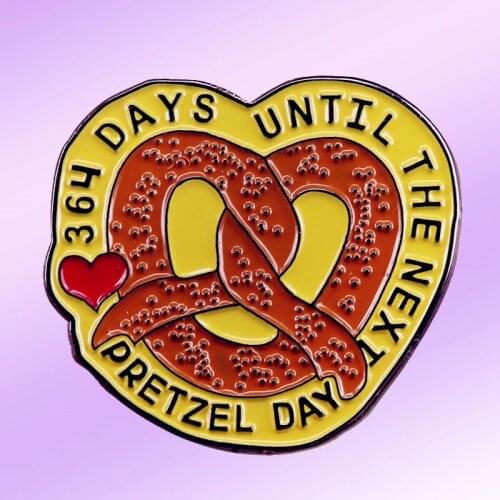Pretzel Day Countdown Stylish Heart Brooch Pins Enamel Metal Badges Lapel Pin Brooches Jackets Fashion Jewelry Accessories