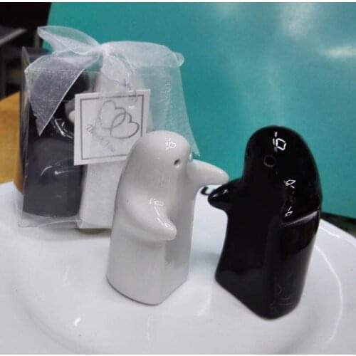 200pcs(100sets)/LOT Novelty valentine day gifts ceramic hugging salt and pepper shaker wedding return gifts