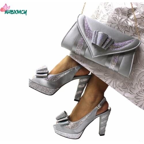 2022 New Arrivals Italian Design Nigerian Mature Women Shoes Matching Bag in Grey Silver Color Fashion Sandals with Platform
