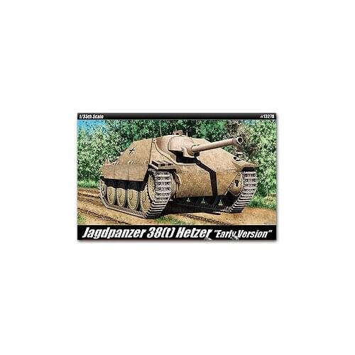 ACADEMY 13278 38 (t) "Hetzer" tank destroyer Early Type