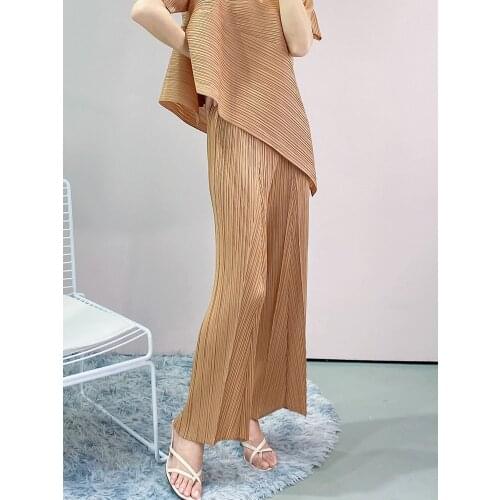 Changpleat Women's Flared Trousers