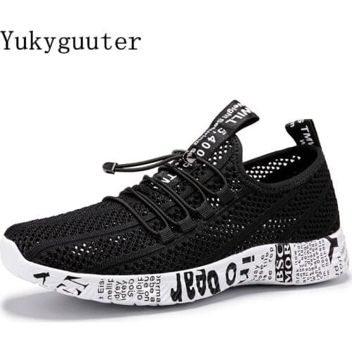 Aqua Shoes Man Ultra-light Quick-drying Beach Water River Walking Summer Men Breathable Sneakers Flotillas Outdoor Hiking Shoes